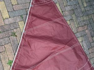 4m2 Tanbark-Großsegel